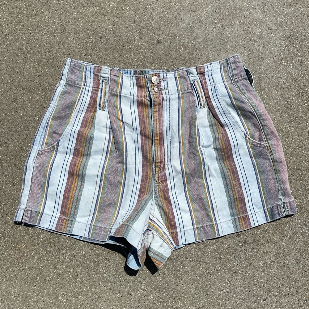 American Eagle Striped Jean Shorts size 6